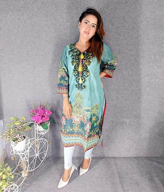 Digital Printed Cotton Kurtis with Hand works for women in casual Trendy dress up-6199AB